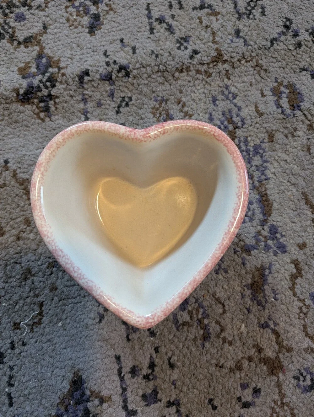 Y2K Speckled Pottery Painted Heart Shaped Ceramic Dish Strawberry Design Cottage